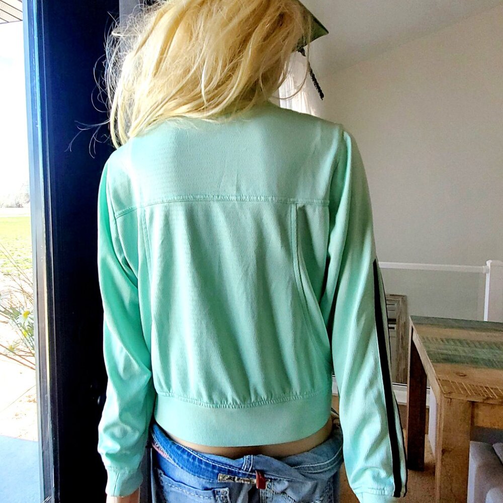 Adidas mint green with black detailing jacket Size Medium - Picture 9 of 11